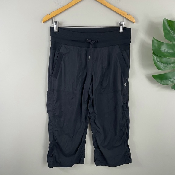 Lululemon studio crop wide leg cullote